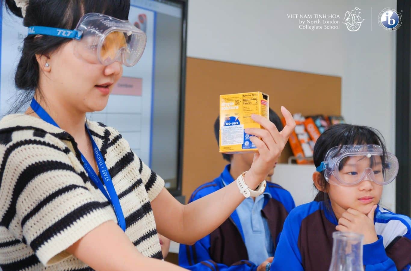 Tùy vào mục tiêu và điều kiện tài chính mà phụ huynh nên chọn loại trường phù hợp